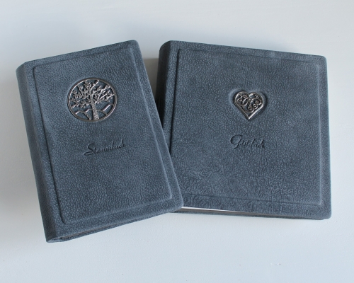 Gästebuch - Album "Herz" aus grauem Büffelleder, mittelgroß